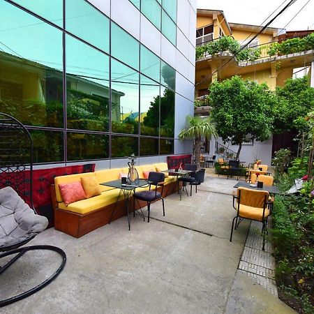 12 B&B Shkoder Luaran gambar